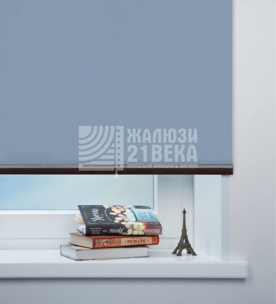 Карина блэкаут светло-синий